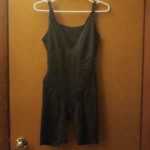 Maidenform Black Full Body Shaper